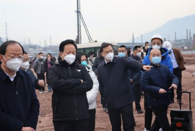 樂山市“打好收官戰(zhàn)、備戰(zhàn)開門紅”暨工業(yè)經(jīng)濟發(fā)展和制造業(yè)招商引資工作（大拉練）督導(dǎo)組赴蜀能礦產(chǎn)磷酸鐵鋰廠調(diào)研